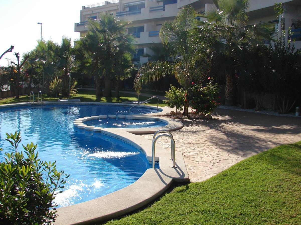 Апартаменты Apartamento En La Calma Con Vistas A La Piscina Аликанте Экстерьер фото